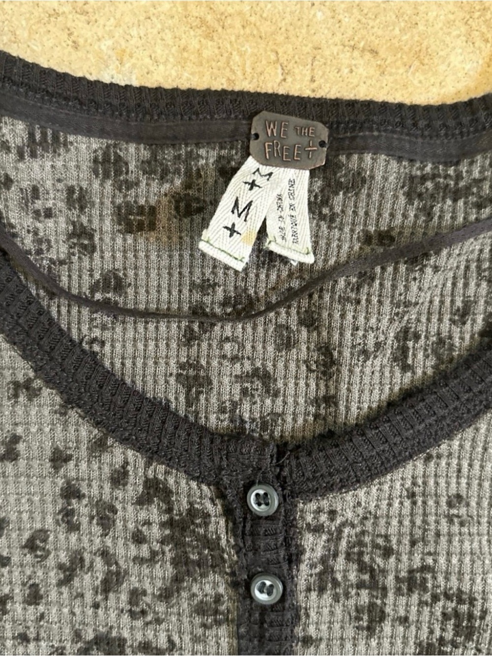 We the Free Thermal Henley Leopard Print Long Sleeve Top (Gray/Black) -Medium - Picture 9 of 12